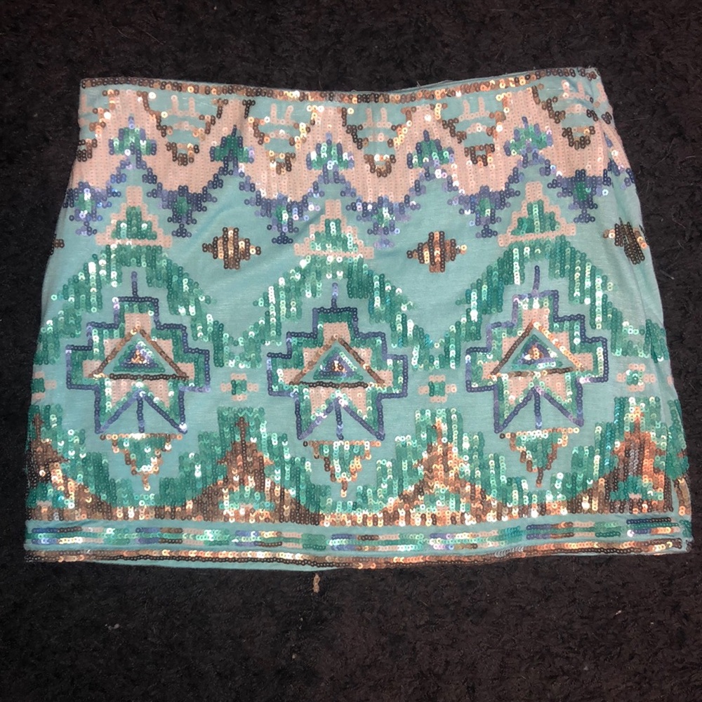 Sequence skirt